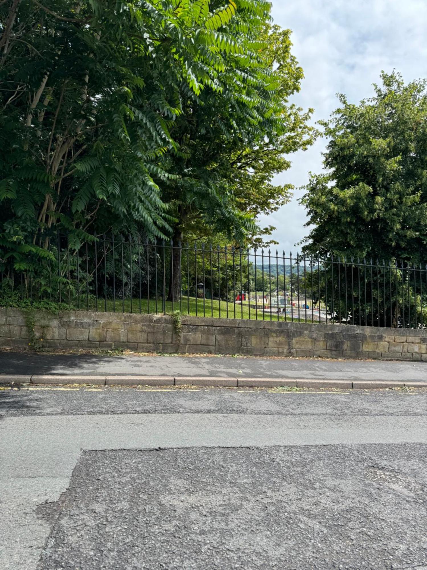 Beautiful Townhouse Next To Royal Victoria Park And Botanical Gardens Within Easy Walking Distance To Bath City Centre Exterior photo