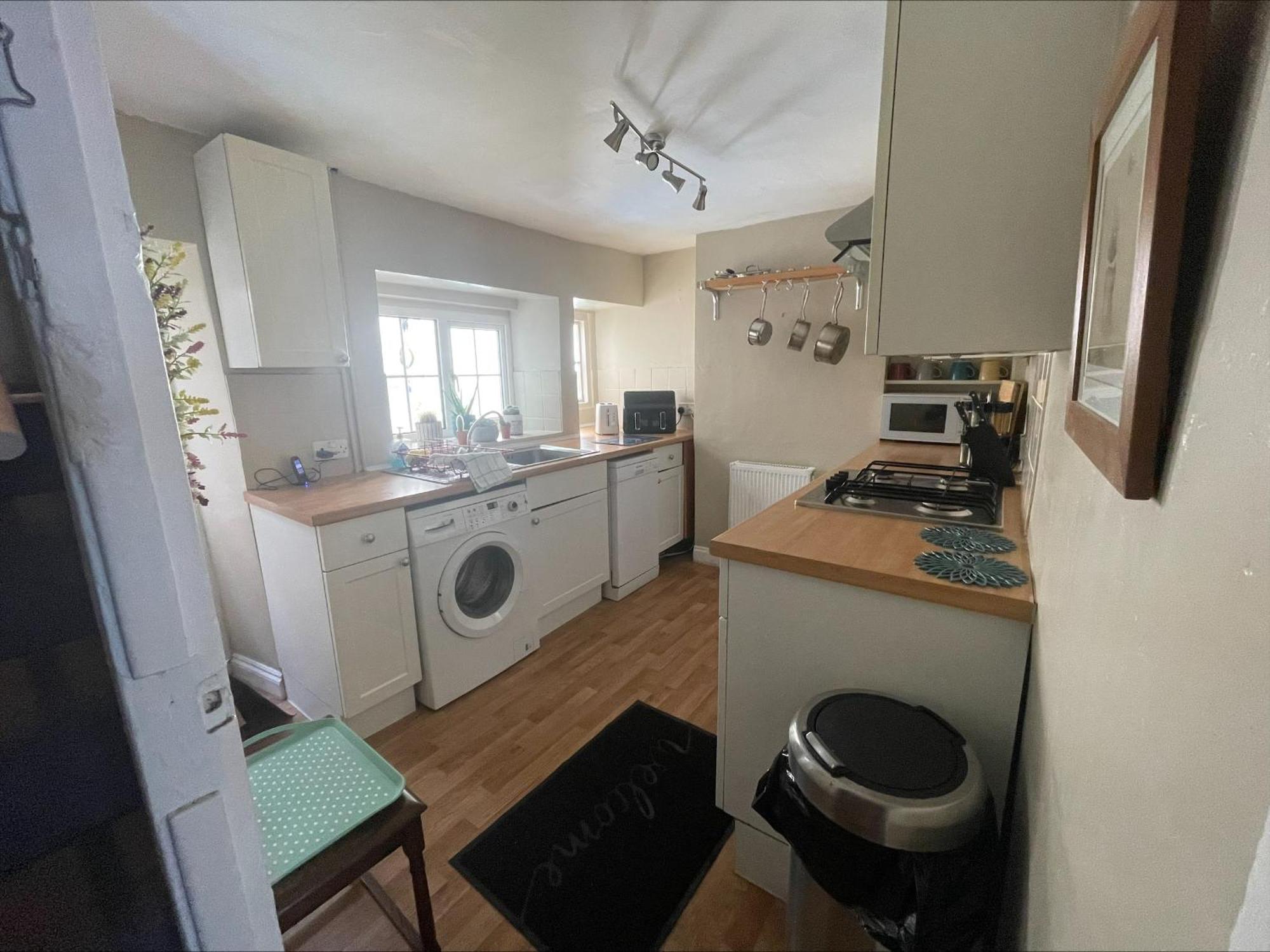 Beautiful Townhouse Next To Royal Victoria Park And Botanical Gardens Within Easy Walking Distance To Bath City Centre Exterior photo